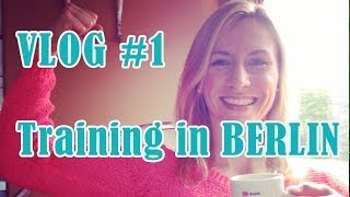 Berlin 1 Vlog Training nachts um 12  Bauch Beine Po Fitness Workout  VERONICAGERRITZENDE [upl. by Esmaria6]