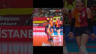 Galatasaray Vakıfbankı set vermeden yeniyor 🔥  Galatasaray beats Vakifbank 🔥 [upl. by Hu]