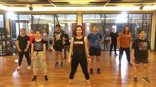 OK na ka  Katreeya English  zumba  dance with Ann  Ann Piraya [upl. by Tnilc]