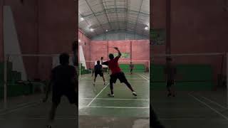 HITTING SOUND PEMAKAIAN RAKET YONEX ASTROX 3DG ST SENAR EXBOLT 65 30LBS [upl. by Htiek265]