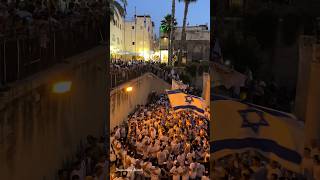 Jerusalem Day celebrations in the Jewish Quarter in the Old City Israel 2024 [upl. by Brawner]