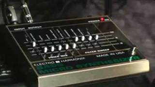 ElectroHarmonix  Bass Micro Synthesizer  Demo by Peter Stroud  Analog Microsynth [upl. by Iorgos]