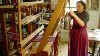 Warping trapeze  Vävstuga howto vintage minimovie 2005 [upl. by Yenot]