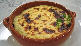 Cazuela gratinada de pisto con huevo [upl. by Navillus259]