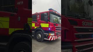 Redditch Fire Station turnout to suspected RTC ​⁠herefordworcesterfireandre2484 fireservice [upl. by Cordelia348]