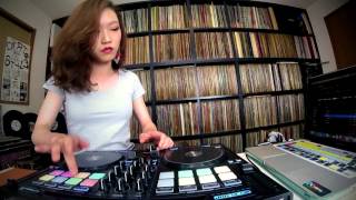 DJ SARA ★ Freestyle Scratch with djay Pro and Reloop Beatpad 2 [upl. by Yardley]