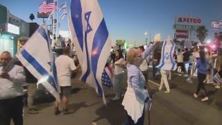 ProIsrael demonstrators take to Encino streets [upl. by Wehrle]