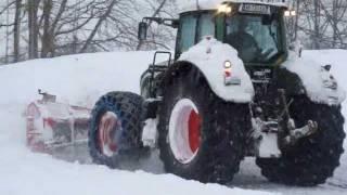 Marjollet TP  Déneigement  Fendt snow removal [upl. by Mikaela204]