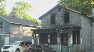 I really wanted to help 3 injured in Child Street fire [upl. by Roid225]