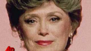 Golden Girls Rue McClanahan Dies of a Stroke [upl. by Fagen]