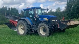 Amatööri ratissa New Holland TM190 kyntöä [upl. by Ludlow211]