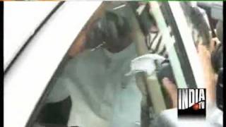 Delhi Police Arrests Anna Hazare Aides [upl. by Yun]