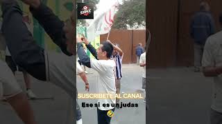 ALIANZA LIMA QUERIA CENTENARIO JAJAJA garracrema youtubeshorts alianzalima universitariodeportes [upl. by Notffilc653]