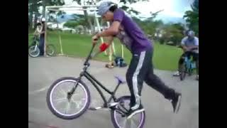 Max Muñoz Flatland bmx [upl. by Eibob703]