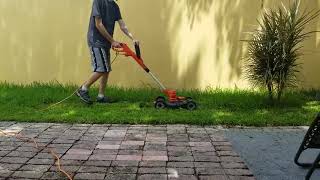 Review BLACKDECKER BESTA512CM 12quot 3in1 Compact Electric Lawn Mower 2018 [upl. by Brunella314]