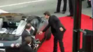 tomcruisecannotopenthedoorofhisbugattiveyronar8283 [upl. by Legir562]