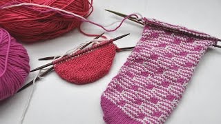 nadelspiel Sockenkalender August  Socken quotWellenbrecherquot  Teil 1 Spitze [upl. by Otrevlig]