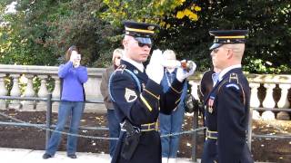 HD Changing of the Guard  Tomb of the Unknown Soldier [upl. by Ahsenal]