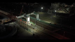 PEM de la gare de Vannes  démarrage du grutage de la passerele 1er amp 2 novembre [upl. by Dymoke]