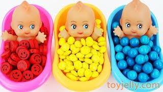 Super Kinder Joy Surprise Egg Kids Toys Baby Doll Color Smiley Bubble Gum Bath Time Baby Finger Song [upl. by Flagler]