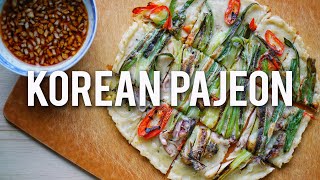 HOW TO MAKE KOREAN PAJEON 파전 PANCAKE  KOREAN CUISINE [upl. by Selle38]