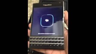 Blackberry PASSPORT SQW1001 piano Black [upl. by Zealand]