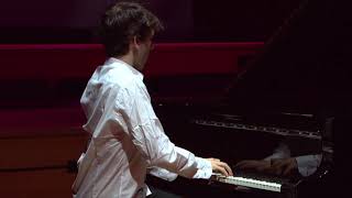 Brahms  Rhapsodie en si mineur op 79 n° 1 par Alexandre Kantorow [upl. by Kaehpos]