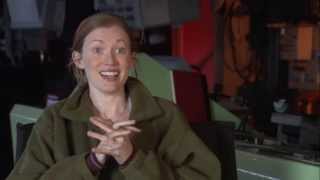 World War Z  Mireille Enos über ihre Rolle Interview [upl. by Htebazila]