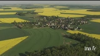 France  champs de colza village et montgolfière [upl. by Lohcin310]