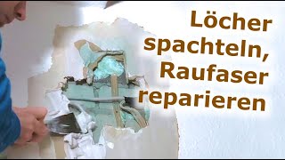 Wände Löcher Schlitze spachteln Wand ausbessern so geht’s  inkl Tapete reparieren [upl. by Rawdon]