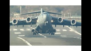 Unbelievably short takeoff by C17 heavy [upl. by Sexela]