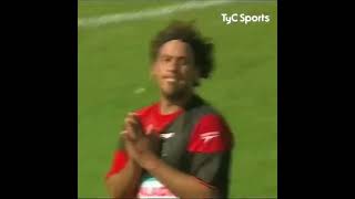 Gol errado del Ogro Fabbiani en un newells vs rosariocentral [upl. by Sucramad294]