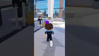 I BECAME A DELIVERY DRIVER IN ROBLOX🚛📦roblox shorts [upl. by Eldwon932]