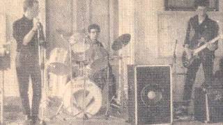 ERSATZ DEMO 4 TITRES  RARE FRENCH PUNK  POSTPUNK  JOY DIVISION  WARSAW  1986 [upl. by Ewell]