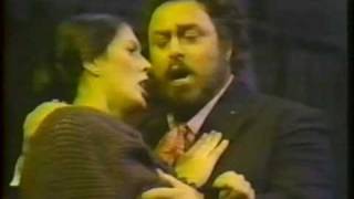 Video Leila Guimarães amp Pavarotti  La Bohème Act 1 Final LIVE [upl. by Mailliw]