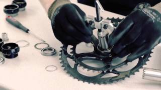 Installation of CampagnoloFulcrum cranks on CeramicSpeed Bottom Brackets [upl. by Eelarual]