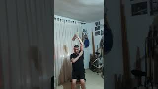 Ejercicio de extension de triceps por encima de la cabeza en silla haremos 4 series 15 repeticiones [upl. by Imre]