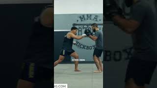 Land Power punches while moving backwards mma learntofight combatsport muaythai boxing [upl. by Ahsikad907]