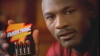 Publicité Rayovac 2  Michael Jordan 1997 [upl. by Enilreug]