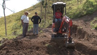 Mini Excavadoras Para el productor y el emprendedor vivatech Lomas Planas  Campo  Mundo del Campo [upl. by Halsy]