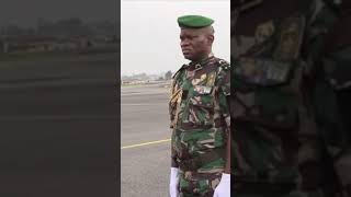 Le Général Oligui Nguema en route pour Moanda dans le HautOgooué [upl. by Hartzell787]