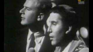 Simon and Garfunkel  Homeward Bound 1966  Live [upl. by Aiz941]