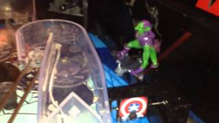 Zizzle Marvel Heroes vs Villains Pinball [upl. by Emile]