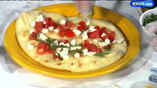 Margherita Naan Bread Pizza [upl. by Hsenid]