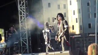 Motley Crue  Dr Feelgood Sonisphere 2010 [upl. by Adiaroz]