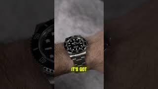 One Minute Review Rolex Submariner [upl. by Rik]