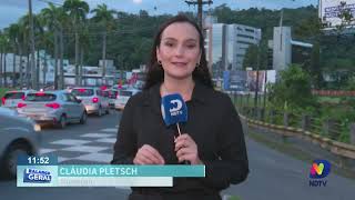 Alvará de funcionamento foi entregue para empresa fornecer patinetes elétricos a Blumenau [upl. by Helbonnah]