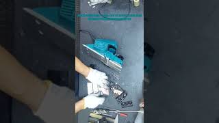 Makita Power Planer 82mm 1902 DIY Replace Planer Blade powertoolsclinic maketoolsbetter [upl. by Bloomer]