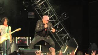 Vasco Rossi Luomo più semplice  Live Kom 013 Video Ufficiale [upl. by Enelec]