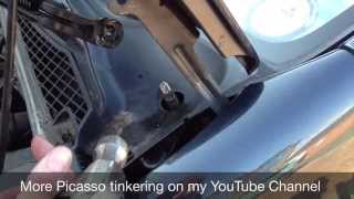 Citroen Xsara Picasso Wiper Arm removal [upl. by Nnaihs]